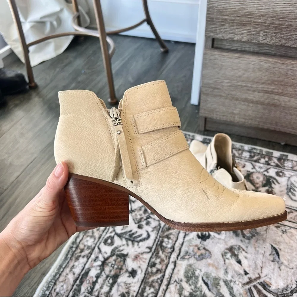 Sam Edelman Windsor Western Bootie